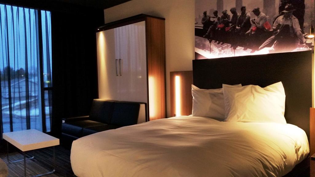 Grand Times Hotel Drummondville Eksteriør bilde