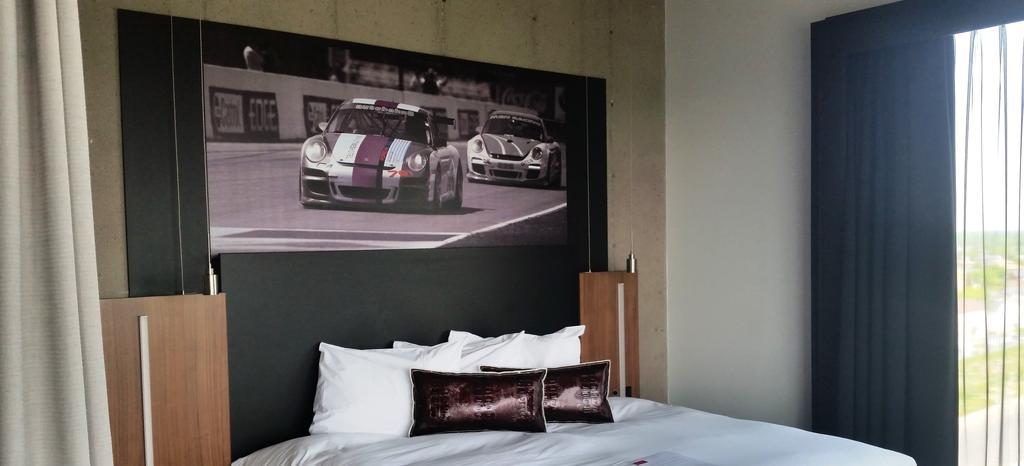 Grand Times Hotel Drummondville Eksteriør bilde