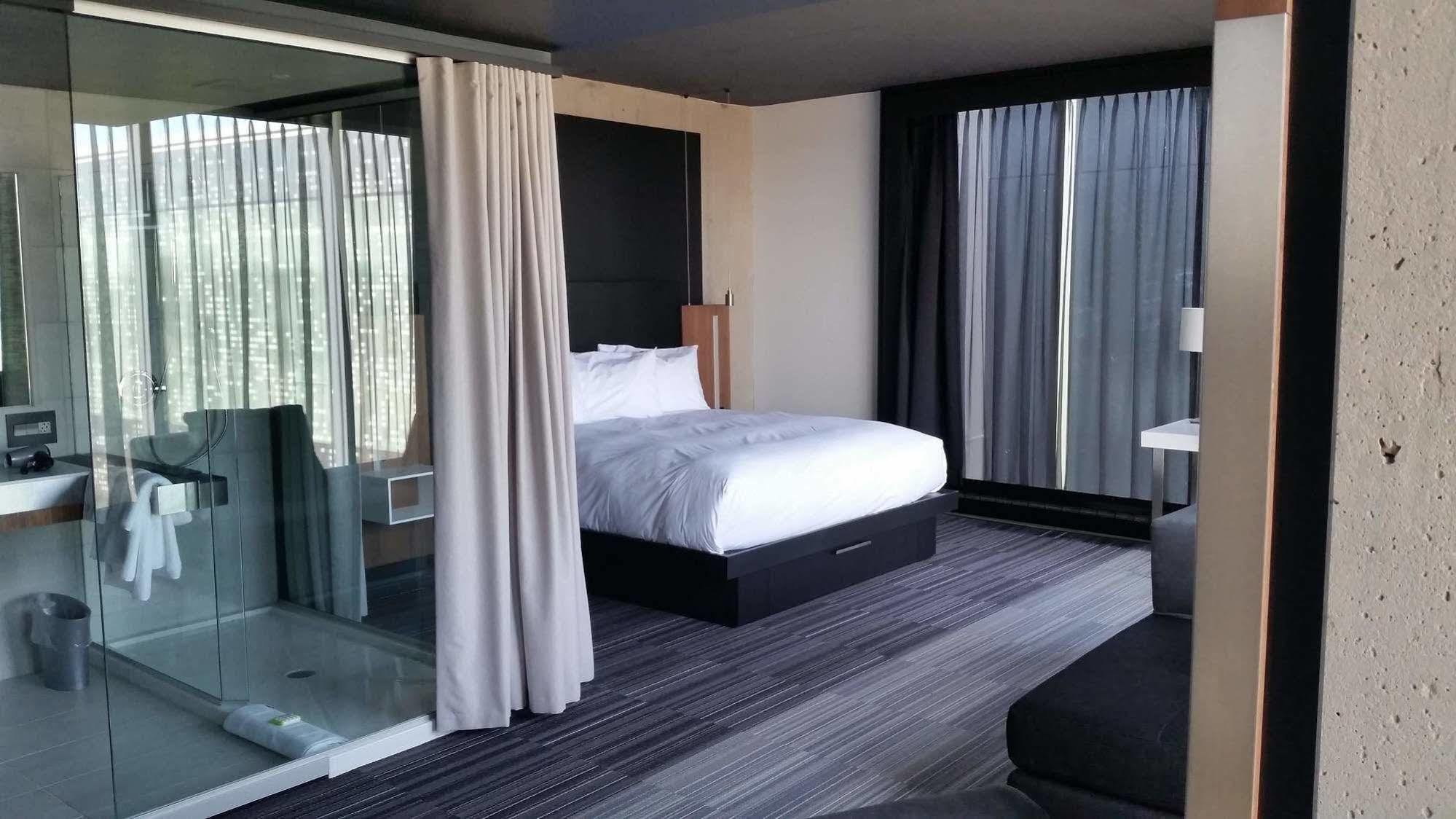 Grand Times Hotel Drummondville Eksteriør bilde