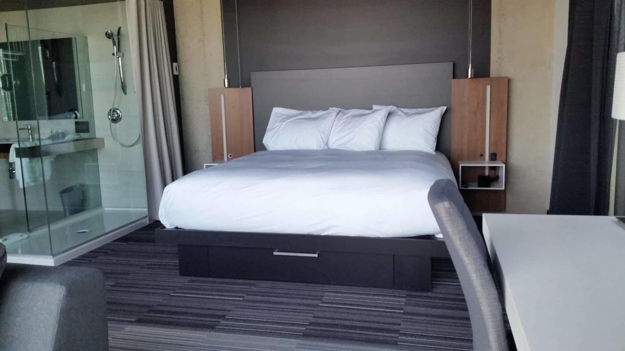 Grand Times Hotel Drummondville Eksteriør bilde